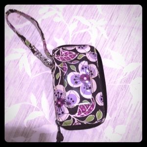 Vera Bradley wristlet with cell phone pocket